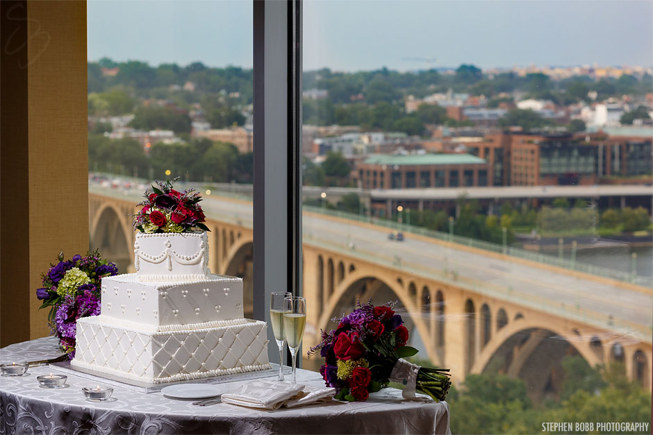 Wedding cake by Heidelburg Bakery | Key Bridge Marriott Wedding Photos